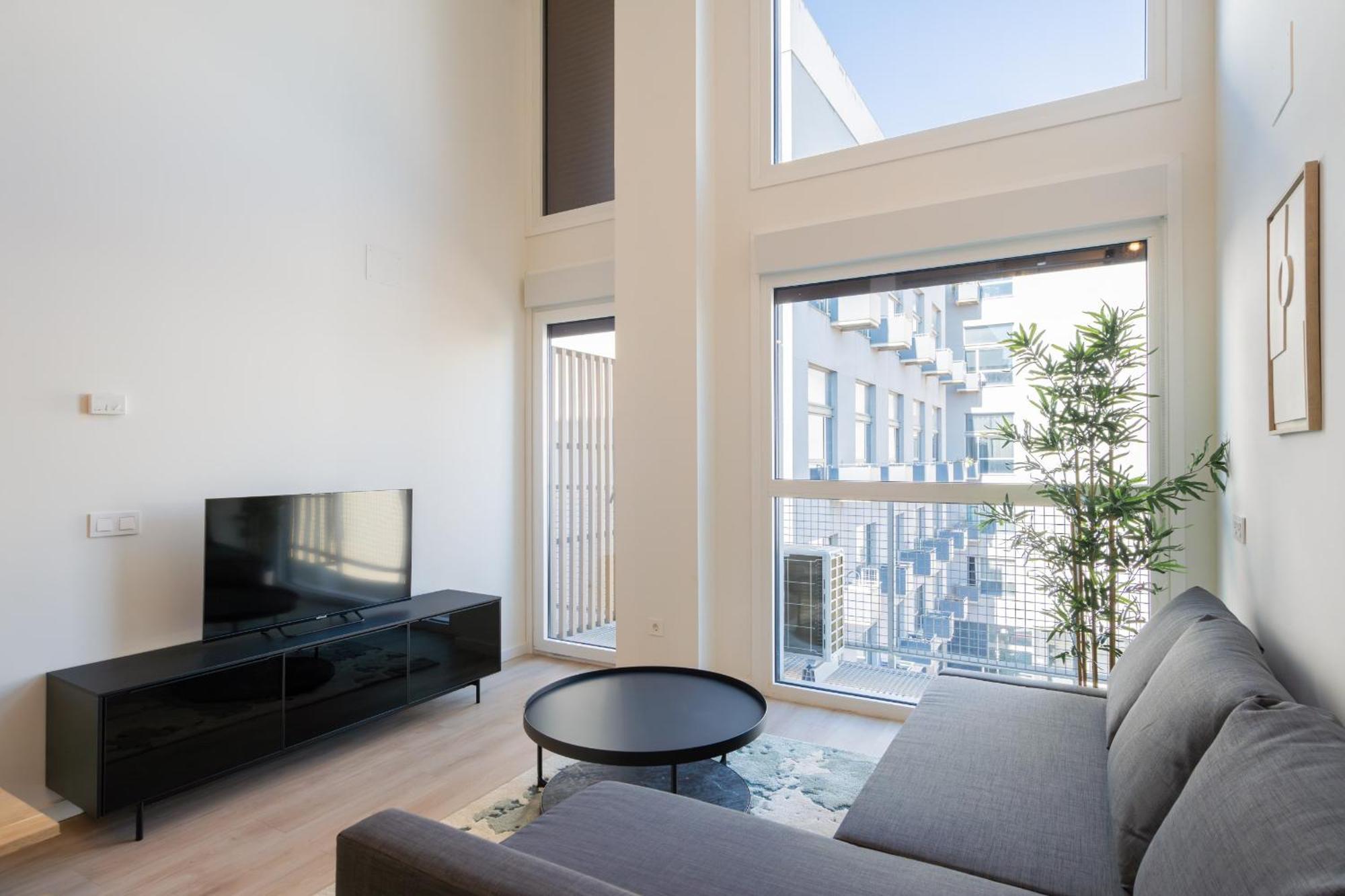 Loft Reformado Industrial Con Garaje Alquiler Temporal Daire Madrid Dış mekan fotoğraf