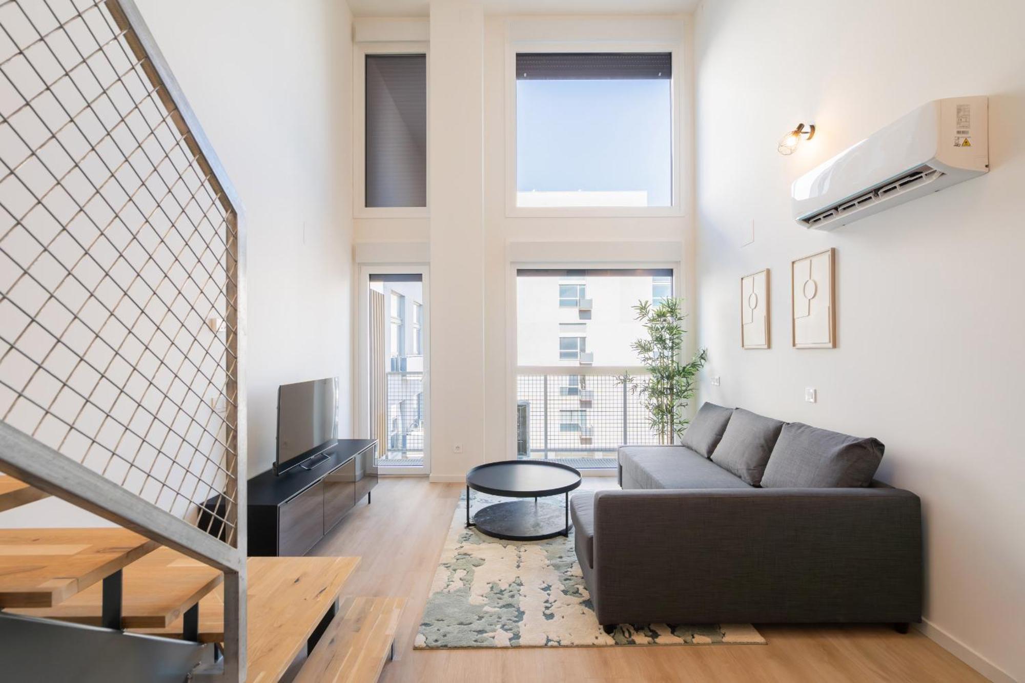 Loft Reformado Industrial Con Garaje Alquiler Temporal Daire Madrid Dış mekan fotoğraf