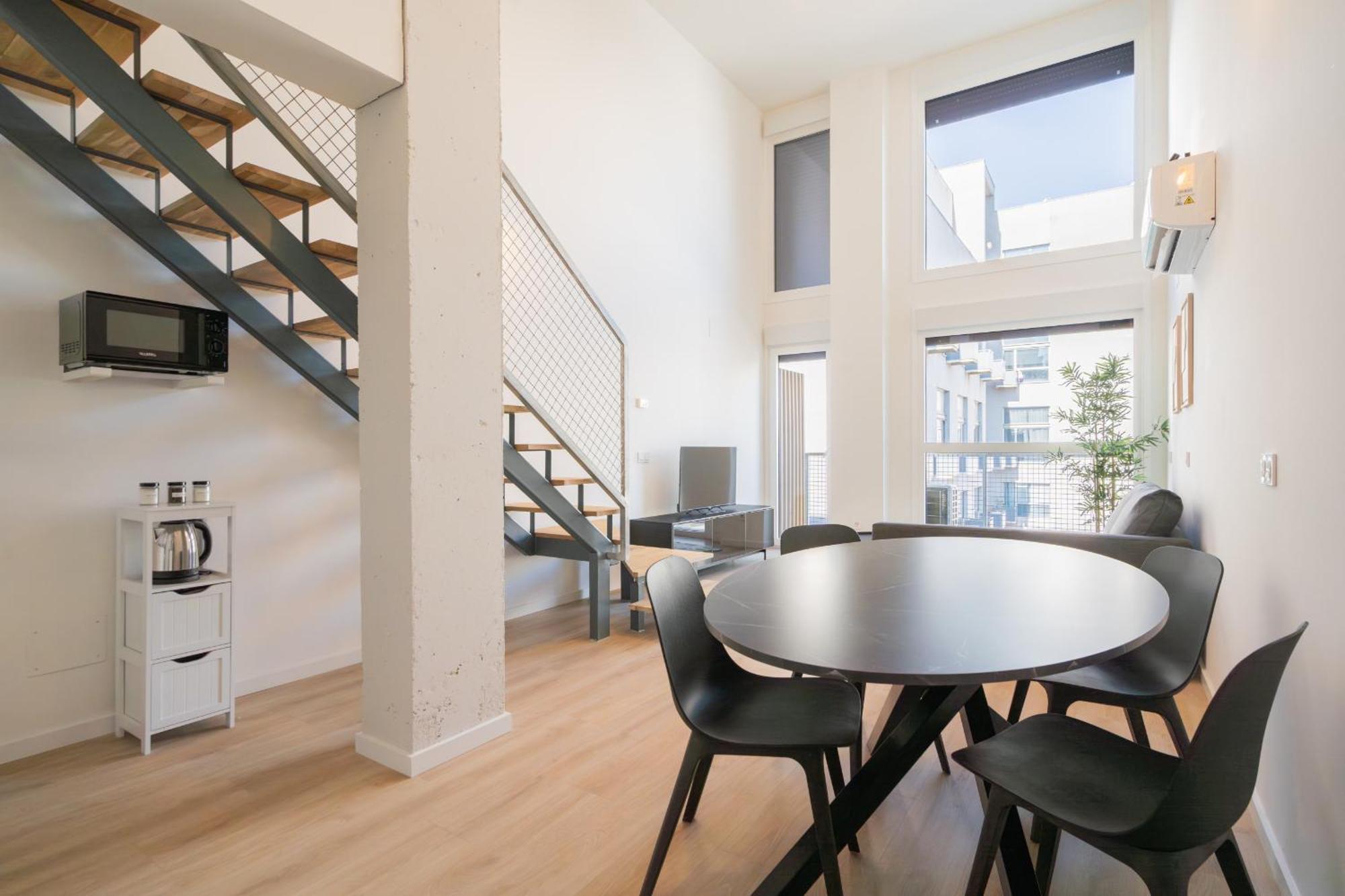 Loft Reformado Industrial Con Garaje Alquiler Temporal Daire Madrid Dış mekan fotoğraf